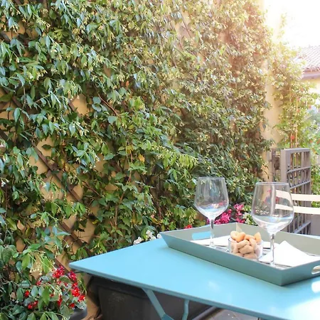 Leonardo Navigli Apartman *